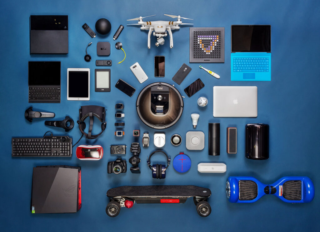 imagem com produtos tecnologicos personalizados