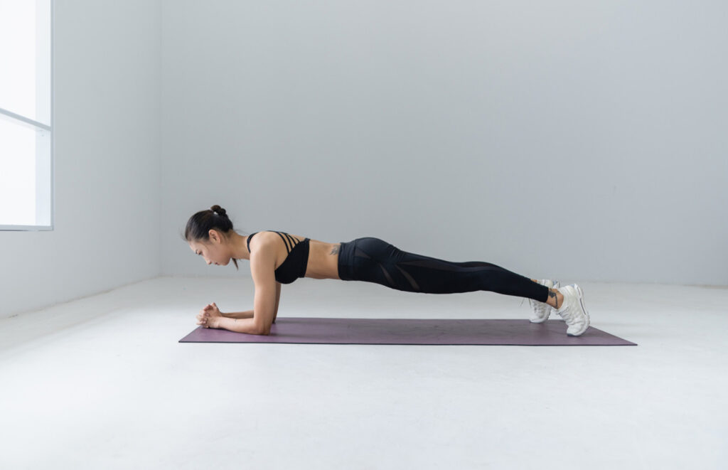 como fazer prancha da forma correta